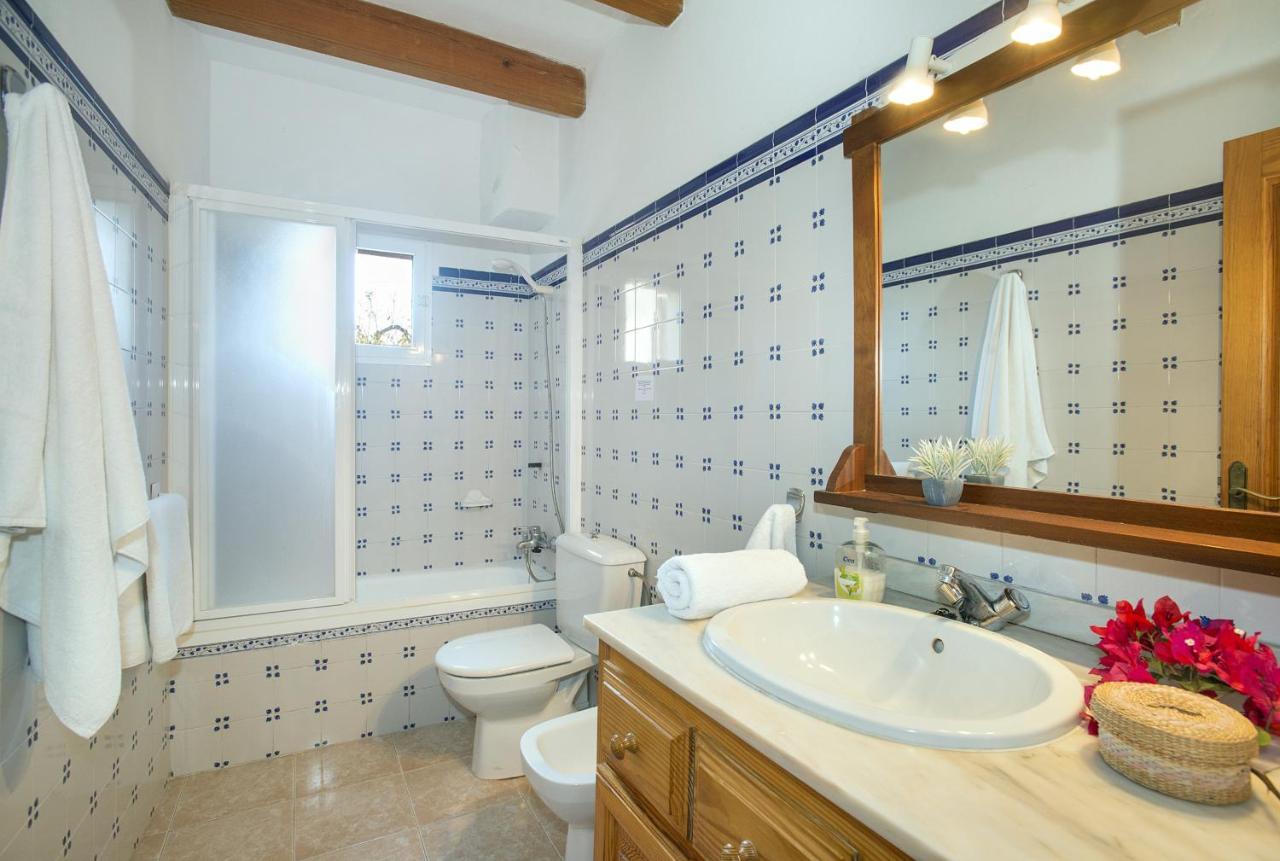 Owl La Font - Relax With A Big Pool Villa *