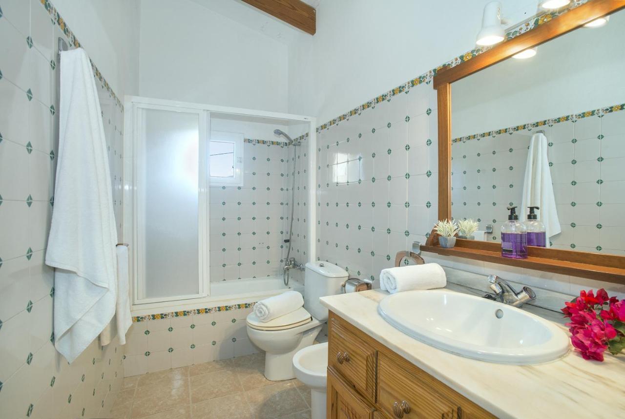 Owl La Font - Relax With A Big Pool Villa *